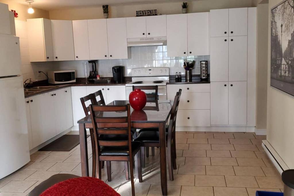 2-Bedroom Apartment Sweet #2 By Amazing Property Rentals Gatineau Exterior photo
